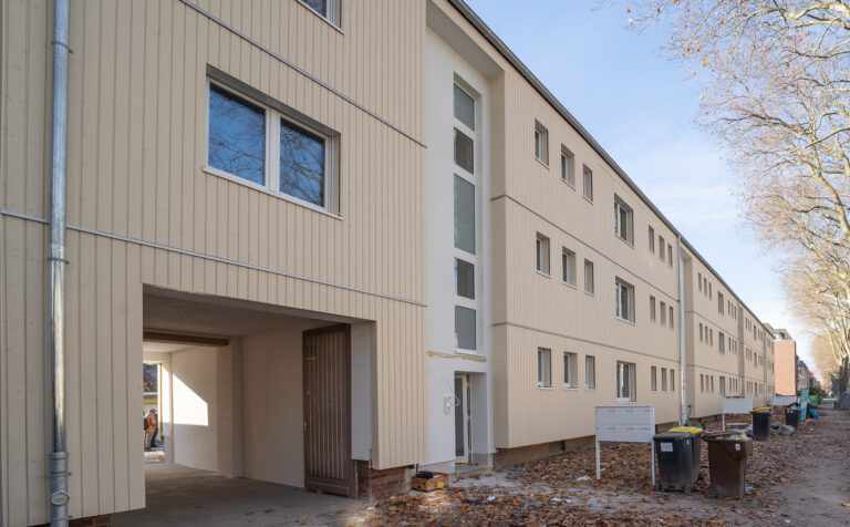 Zeppelinstraße – Serielle Sanierung in Mönchengladbach, Deutschland